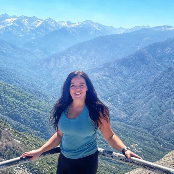 Meet your Posher, Marissa - Picture 1 of 1